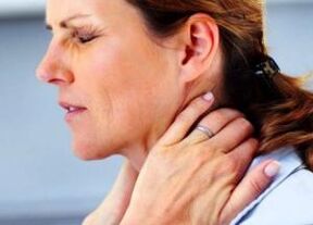 ओस्टियोचोन्ड्रोसिस के साथ गर्दन का दर्द